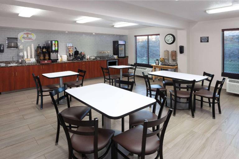 Super 8 By Wyndham Wausau in Wausau, WI