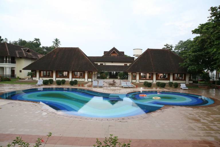 Resort  Kakkanad