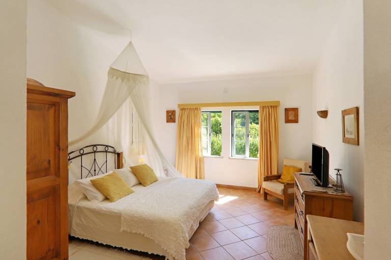 Fully equipped finca with private pool, fast internet & garden | Garden view | Dogs allowed — photo 3