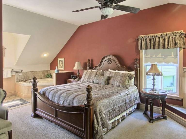 Bed and breakfast  Bellaire