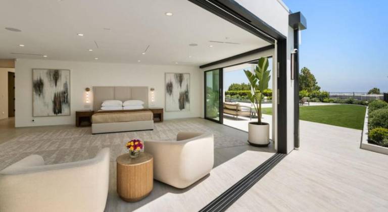 House with hot tub & pool | Good for workation — photo 4