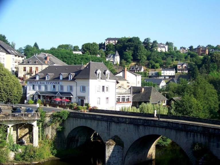 Logis Hotel Teyssier in Uzerche