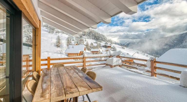 Verbier Village Levron 3br chalet large terrace facing south — photo 4