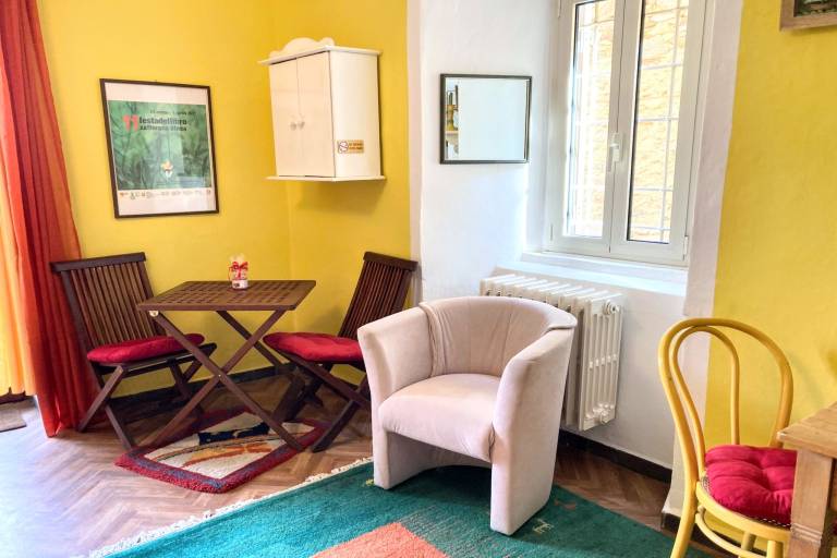 Holiday apartment with 1 room for 4 persons in Verbania