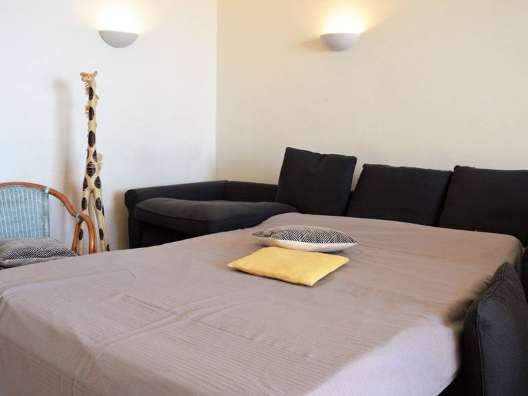 Rental apartment with 1 room for 5 persons — photo 4