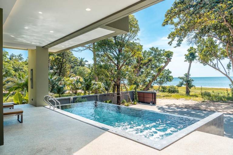 Hus Rayong