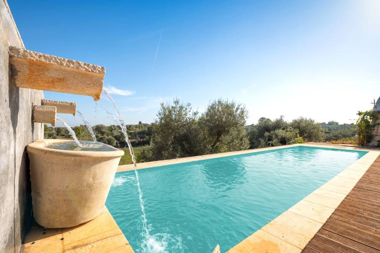 House with pool, terrace & garden | Garden view — photo 2