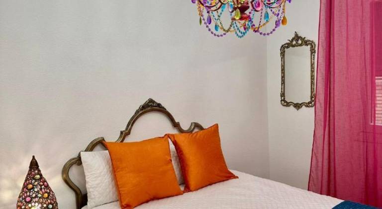 Apartment with 3 rooms for 6 persons in Logroño