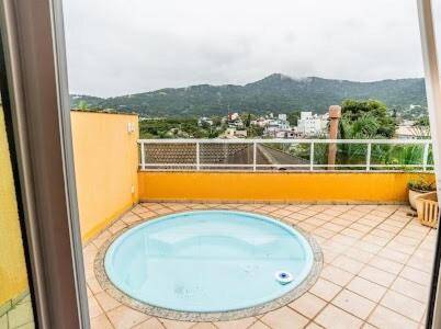 Holiday apartment with pool — photo 5