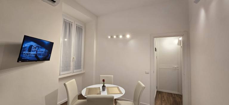 Rooms And Comfort Apartment