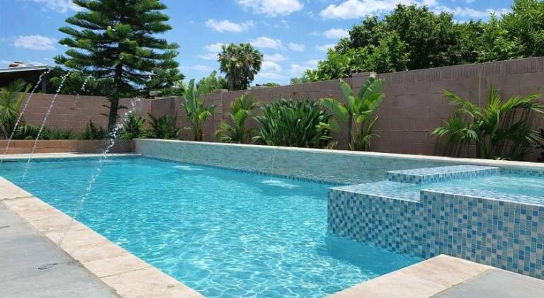 Fully equipped lovely vacation home with private pool, garden & jacuzzi | Perfect for remote work | Dogs allowed in Anaheim, CA
