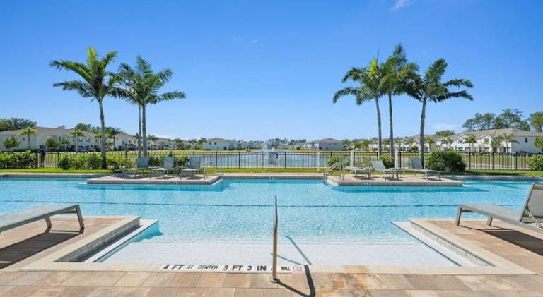 Ample vacation home with pool | Perfect for remote work | Dogs allowed in Bonita Springs, FL