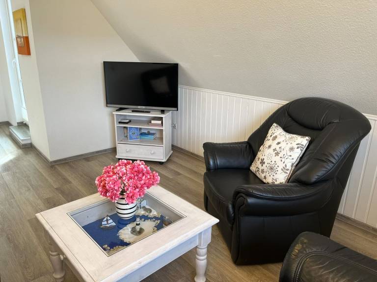Ihr Nordsee- Urlaubsziel in Büsum. Tolle 2- Raum- Wohnung im 1ten Stock. — photo 3
