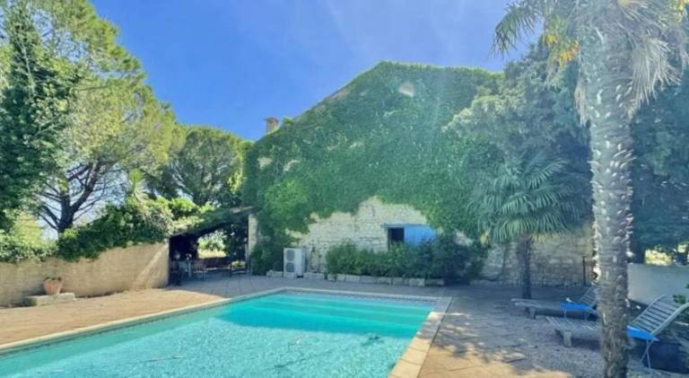 Villa with garden, terrace & BBQ | Suitable for remote work in Arles