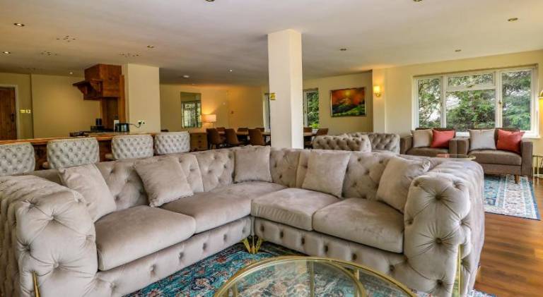 Vacation home with 6 rooms for 13 persons — photo 4