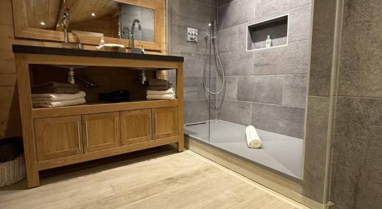 Chalet | Pets are welcome — photo 2