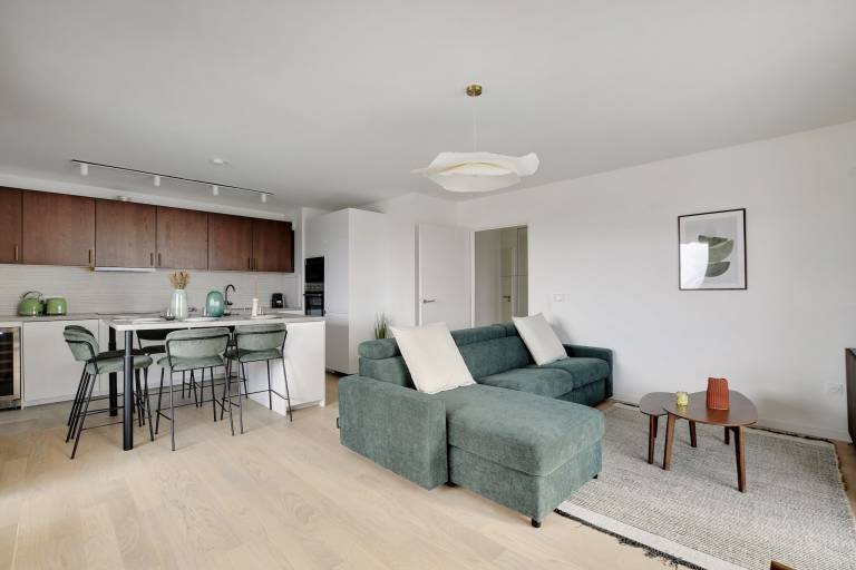 Appartement  Courbevoie