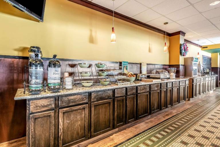 Quality Inn & Suites Brainerd — photo 3