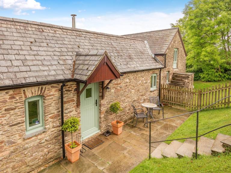 Lovely cottage with garden | Pet-friendly in Taunton
