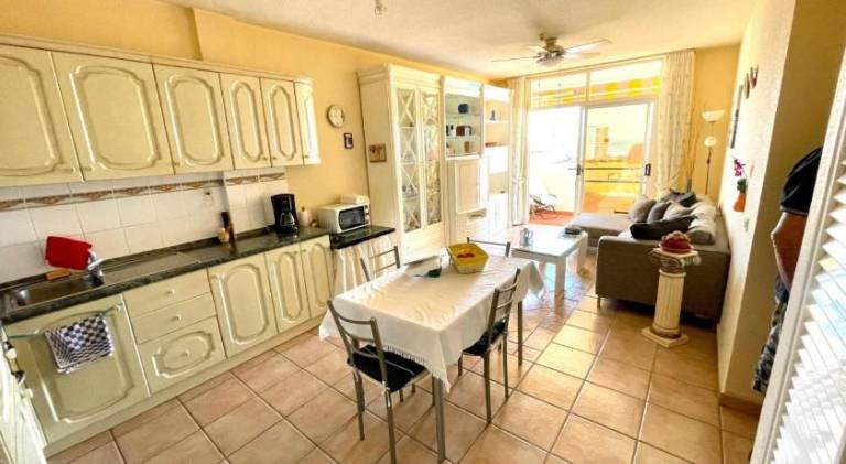 Rental apartment with terrace & private pool — photo 5