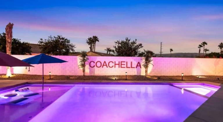 Vacation home with jacuzzi & pool in Indio, CA