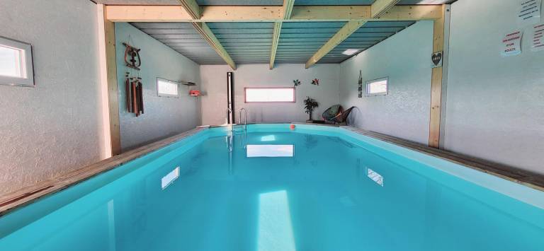 Gite with garden, terrace & pool | Dogs allowed — photo 5