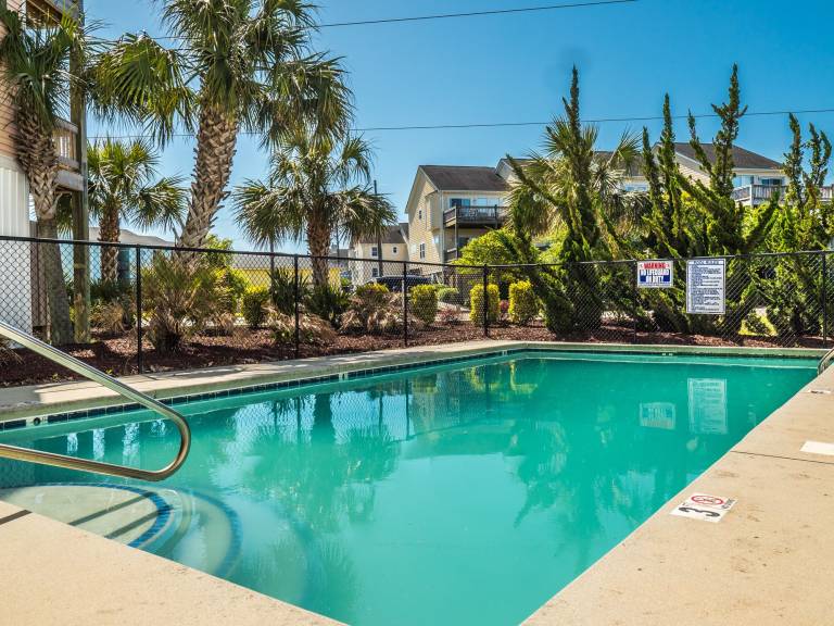 House  Surf City