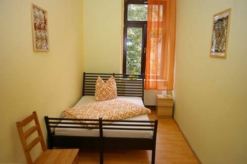 Family-oriented pleasant holiday apartment with garden | Pets allowed — photo 3