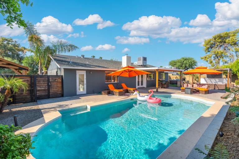 Sunset Greens Kierland Commons Outdoor Oasis