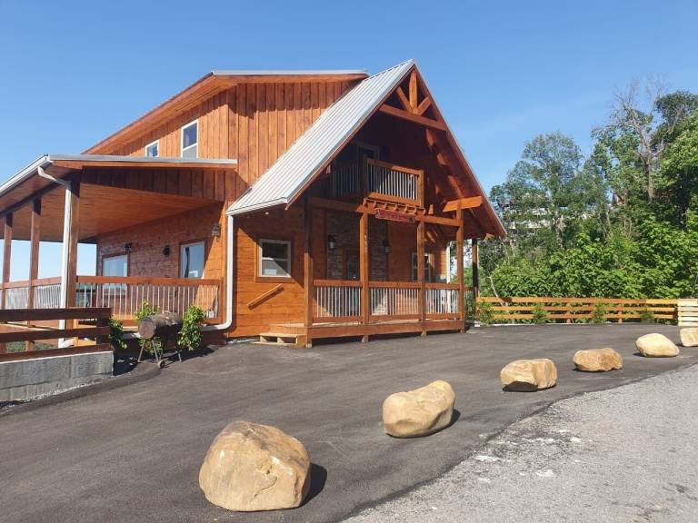Cabin Sevier County