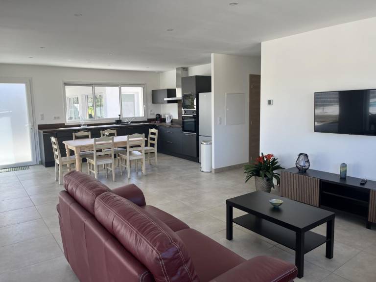 Fully equipped gite with pool, garden & terrace | Dogs allowed — photo 5