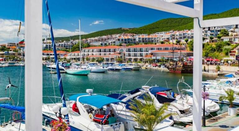 Panorama Bay 2 - Apartments by the beach in Sveti Vlas