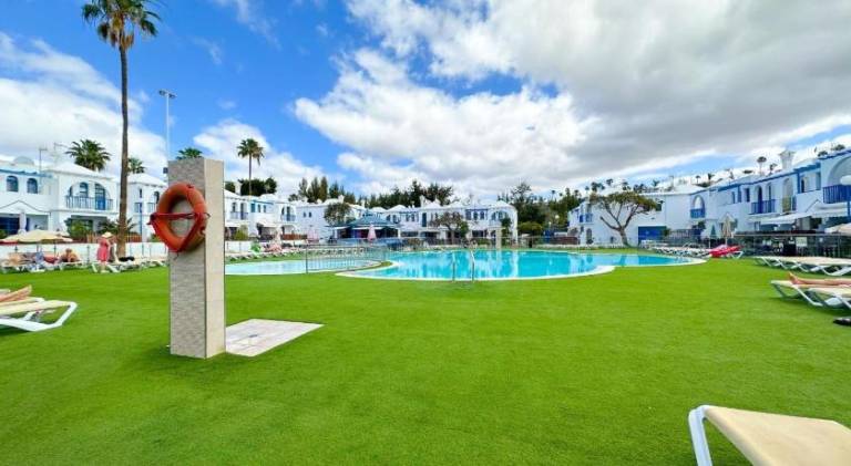 Rental apartment with pool — photo 3