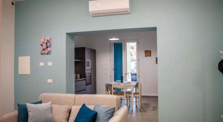 Rental apartment with 1 room for 4 persons in Palermo