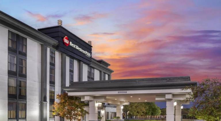 Best Western Plus Indianapolis NW Hotel in Marion, IN