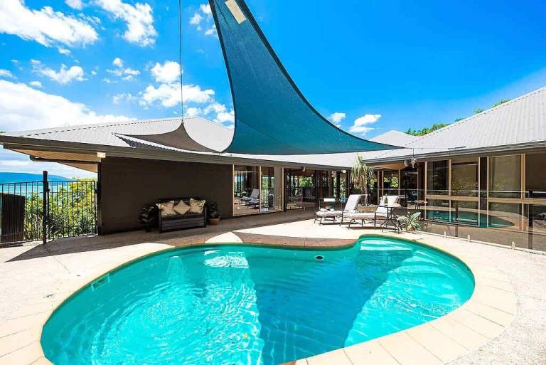 House Cannonvale