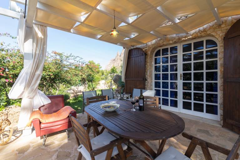 Villa Sul Mare Vista Tramonto with Sea View, Garden and Wi-Fi — photo 4