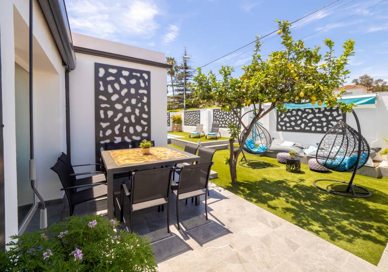 Villa with BBQ, private pool & terrace | Mountain view — photo 5