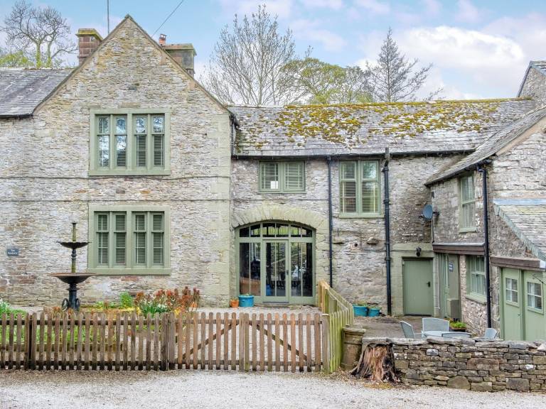 Cottage Shap