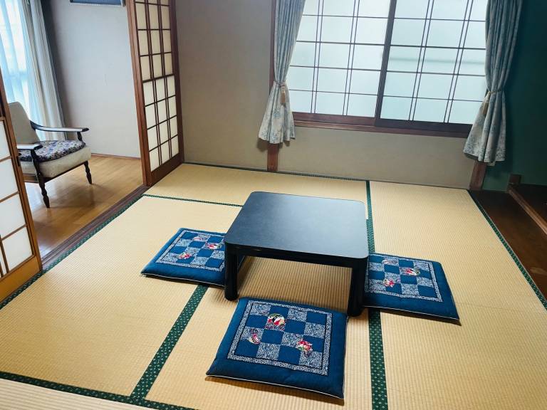House  2 Chome-8 Shimotsui