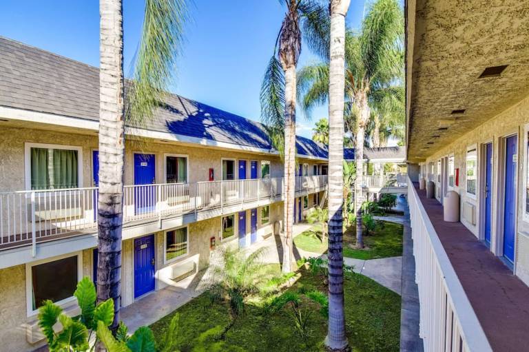 Motel 6 Riverside CA South