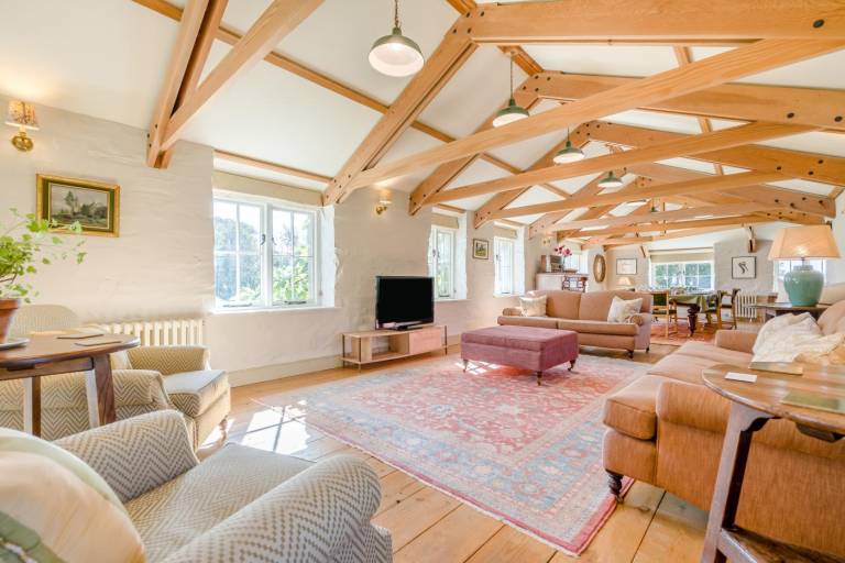 Wonderful cottage with yard | Pets are welcome — photo 2