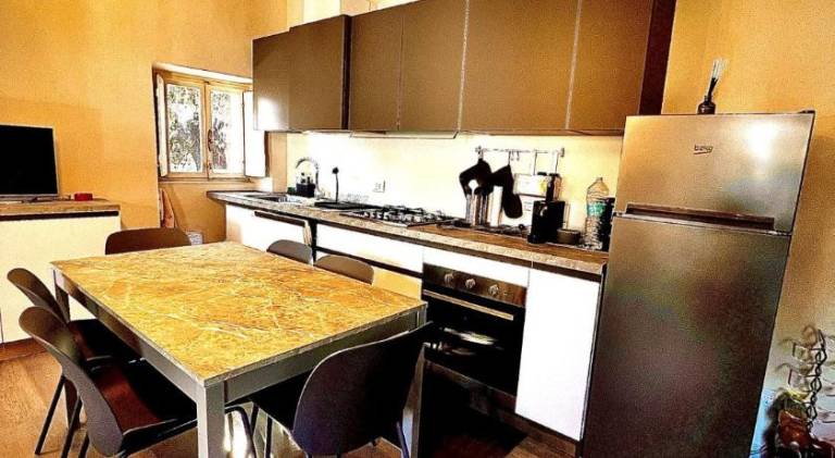 Holiday apartment with 2 rooms for 6 persons — photo 4