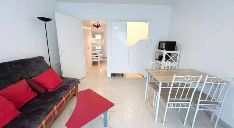 Rental apartment with 1 room for 4 persons — photo 2