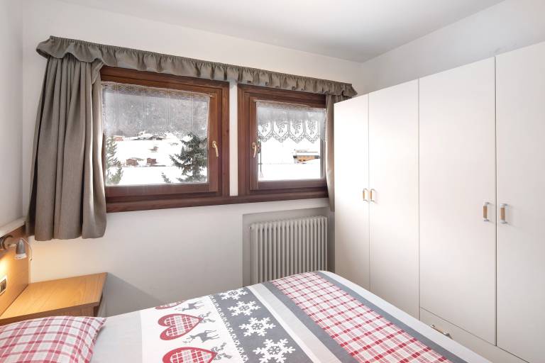 Fully equipped apartment with fast internet, yard & barbecue | Garden view | Next to the ski | Pets allowed — photo 5