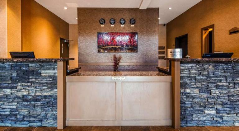 Best Western Estevan Inn & Suites — photo 3