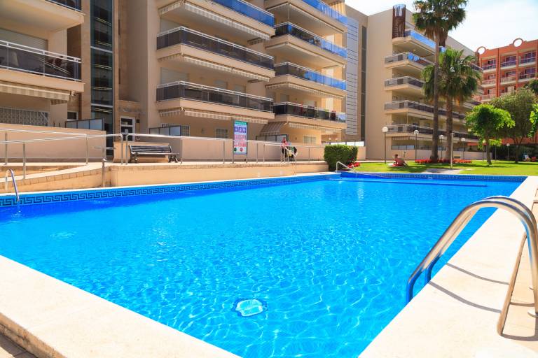 Apartment with pool, yard & patio — photo 2