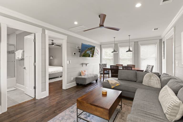 605 Bartow Guest House — photo 2