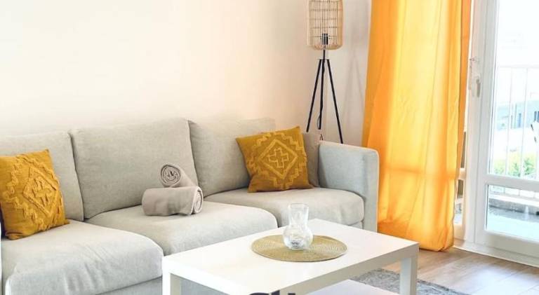 Rental apartment with 3 rooms for 6 persons in Tinqueux