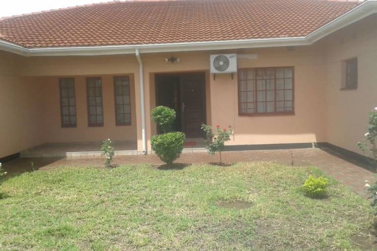Den View Guest House